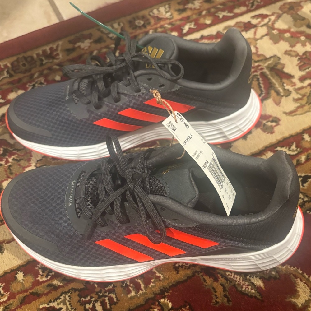 Women’s adidas duramo sneaker NWT